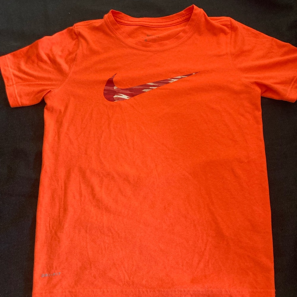 Boy’s Nike Dri-Fit Short Sleeve T-shirt Poly